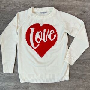 Stylish Cream Sweater with Red Heart Design PTP 19 21 length 27 sized small